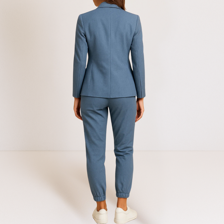 RAFFAELE | Eleganza Moderna in un Completo Confortevole